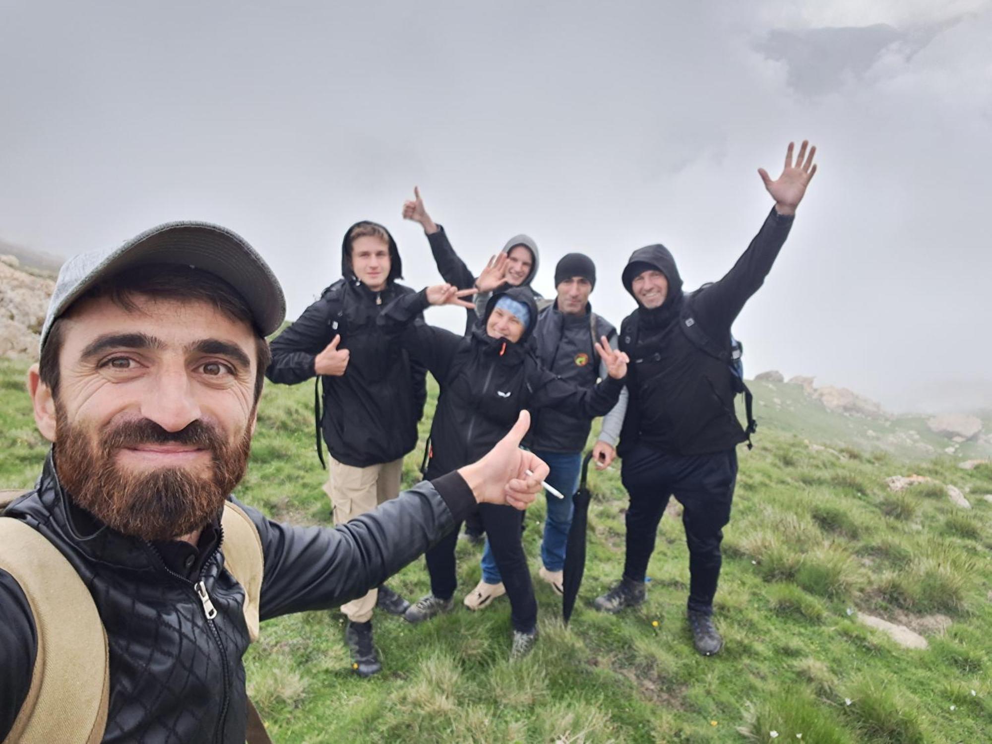 Xinaliq Khinalig Izzet'S Riverside Home Stay Zewnętrze zdjęcie